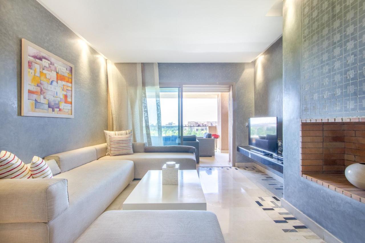 Lumineux Et Vue Degagee Sur Piscine A Prestigia Apartment Marrakesh Exterior photo