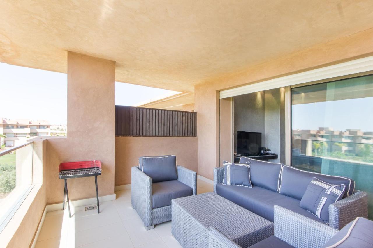 Lumineux Et Vue Degagee Sur Piscine A Prestigia Apartment Marrakesh Exterior photo